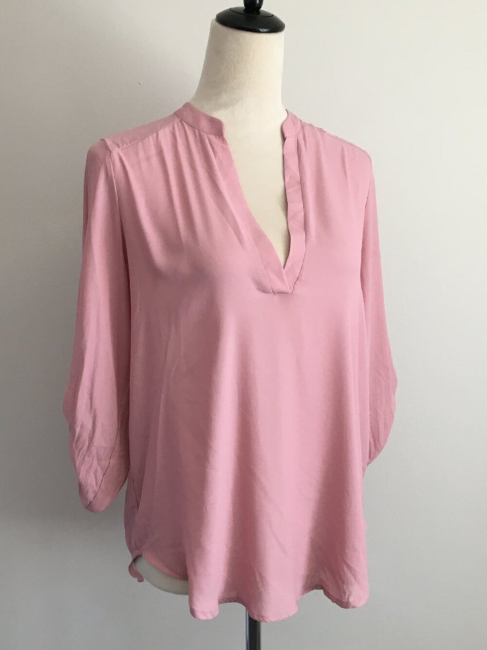 LUSH Urban Outfitters Mauve Pink Roll Tab Sleeve V Neck Shirt